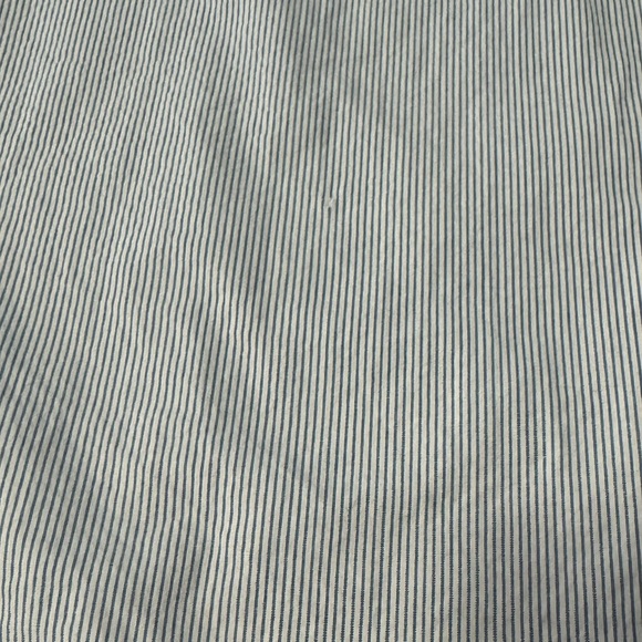 L.L. Bean Men's seersucker short sleeve - Picture 7 of 9